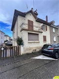 Maison traditionnelle à la vente